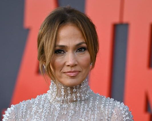 dreamstime_s_296320631-e1764613185953 (1)